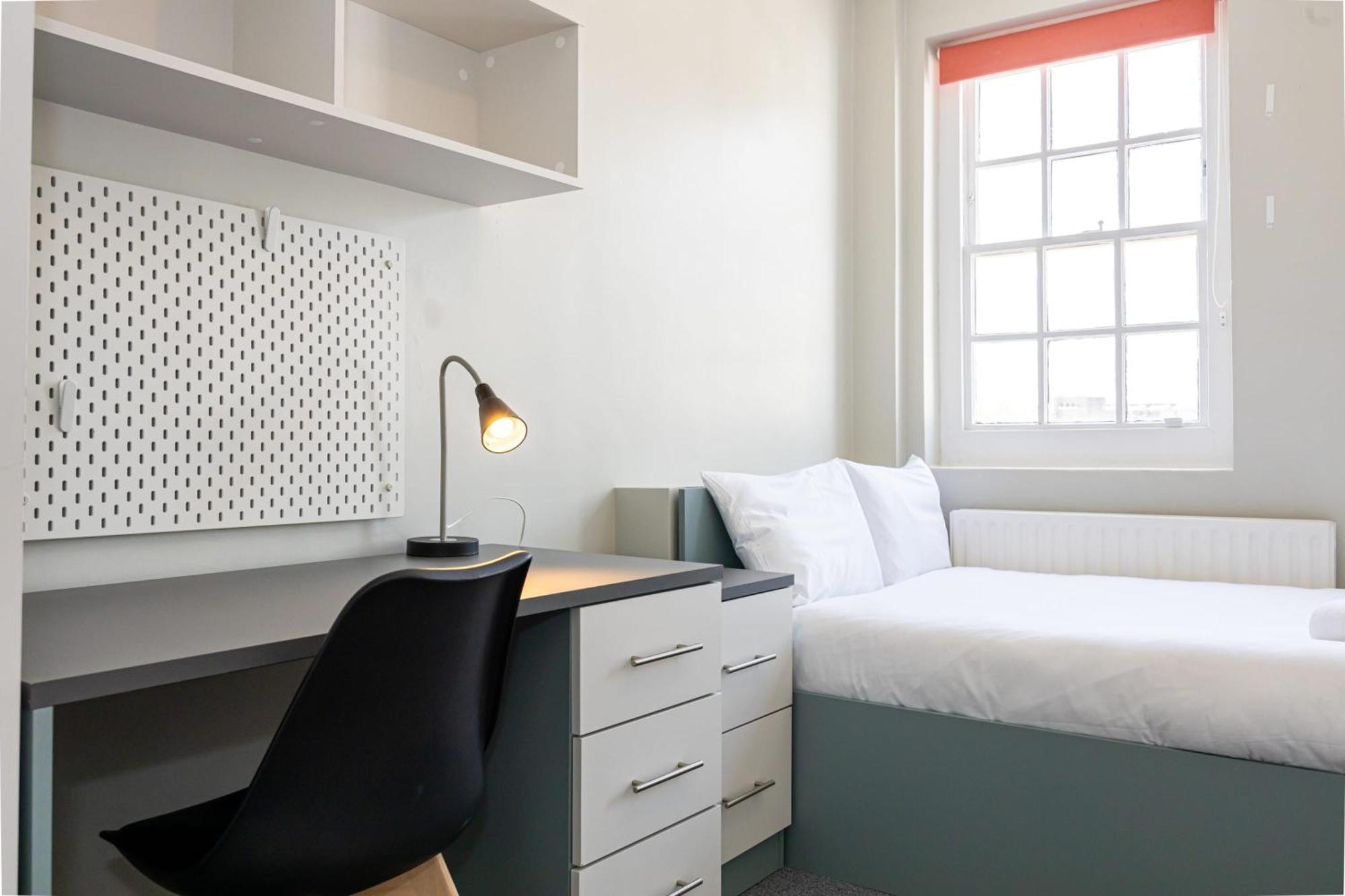 Appartement Spacious With Shared Facilities *